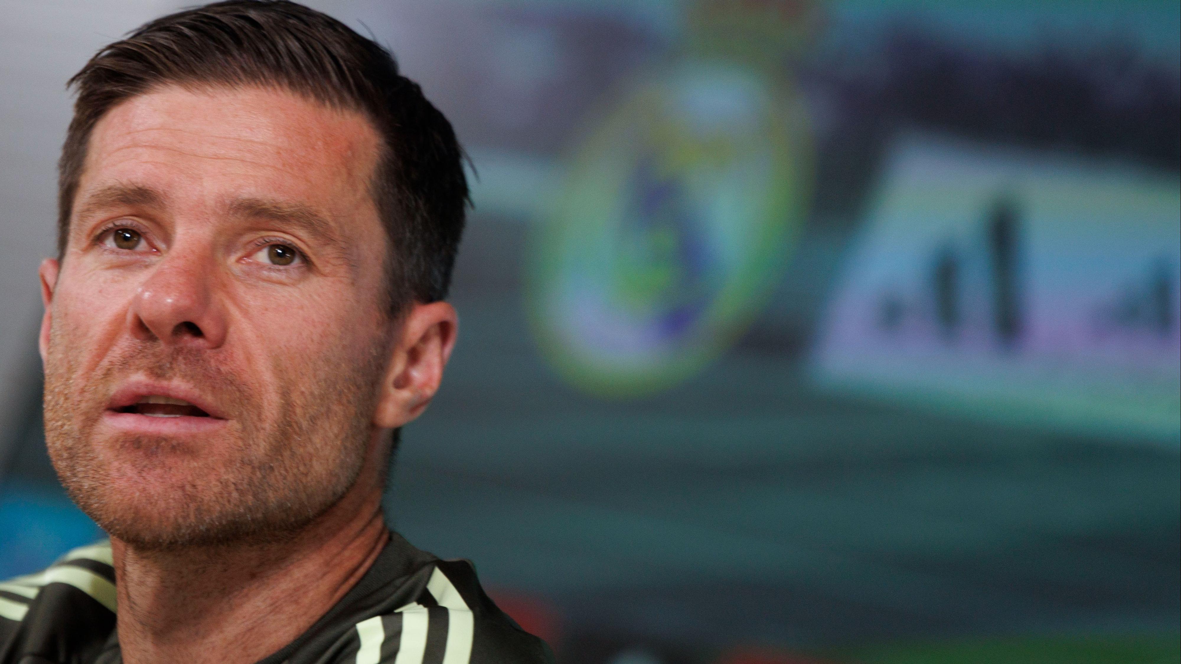 Xabi Alonso zanja la polémica sobre Valverde: "Ningún jugador me ha dicho nunca que no quiera jugar en una posición"