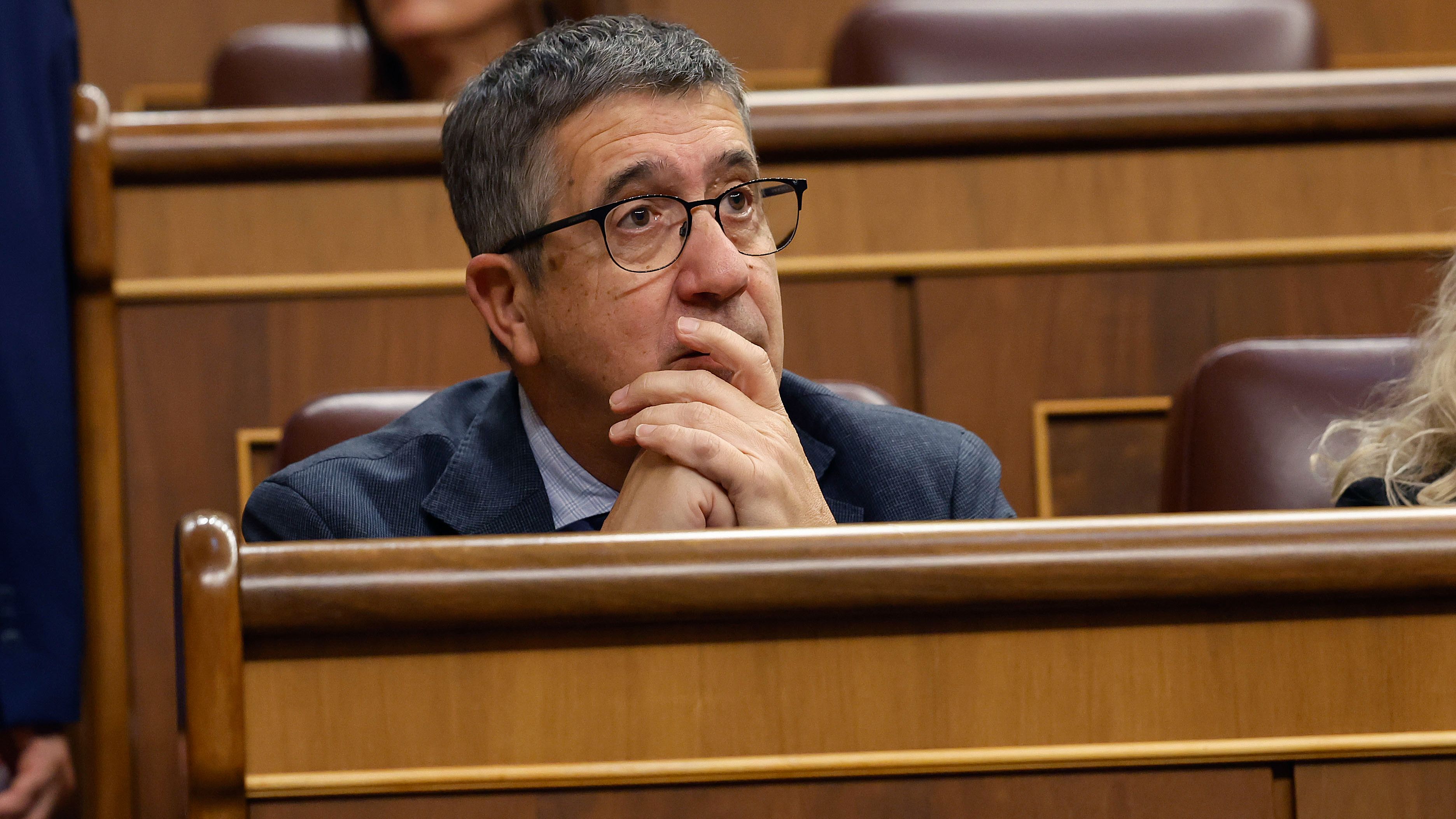 López cree que el Gobierno puede "sacar adelante" los PGE negociando con los grupos: "Lo solemos conseguir"