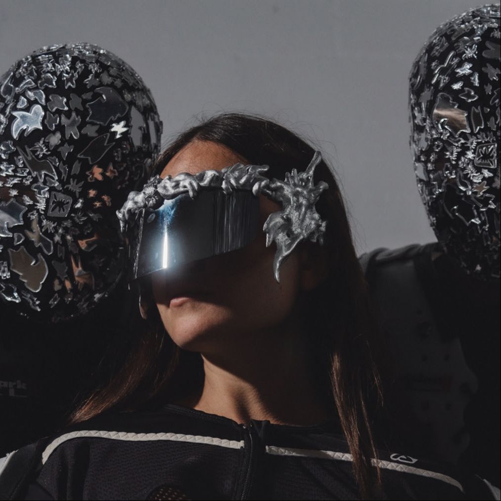 nanana - La luz en las heridas de Merina Gris - 02/12/25