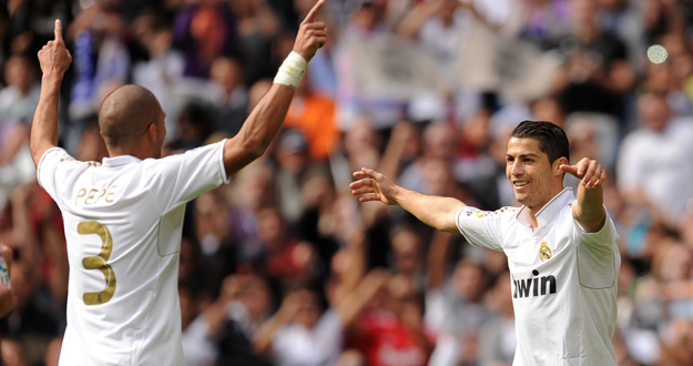 El Madrid aventaja al Barça en tres puntos en Liga por primera vez en ...