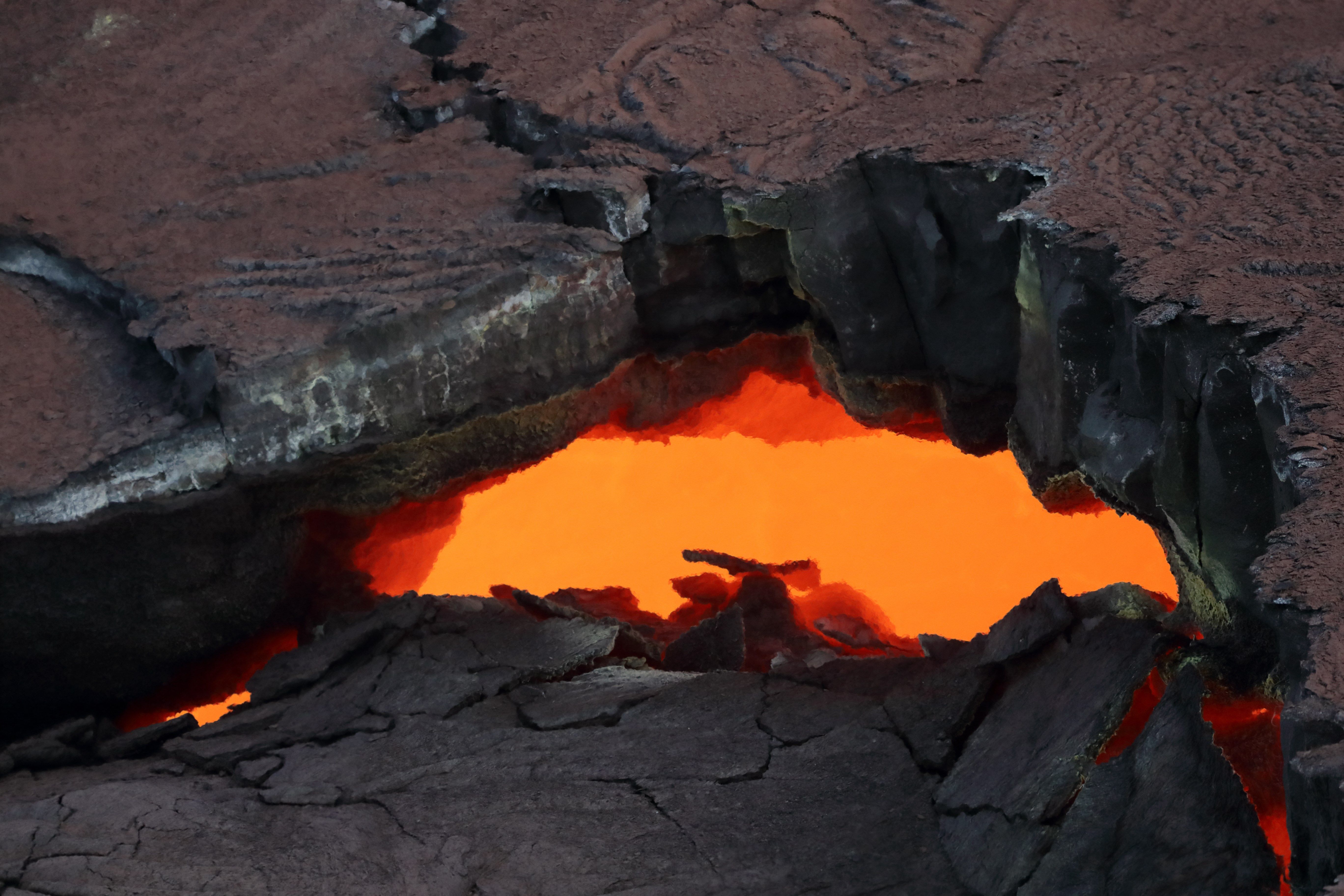 Magma fundido dentro del volcán El volcán Kilauea podría entrar en erupción en cualquier momento según USGS