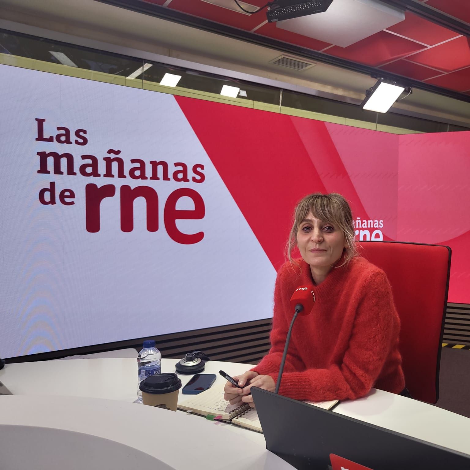 Máriam Martínez-Bascuñán: "La democracia es el régimen de la opinión y una verdad oficial destruye esa pluralidad de las opiniones"