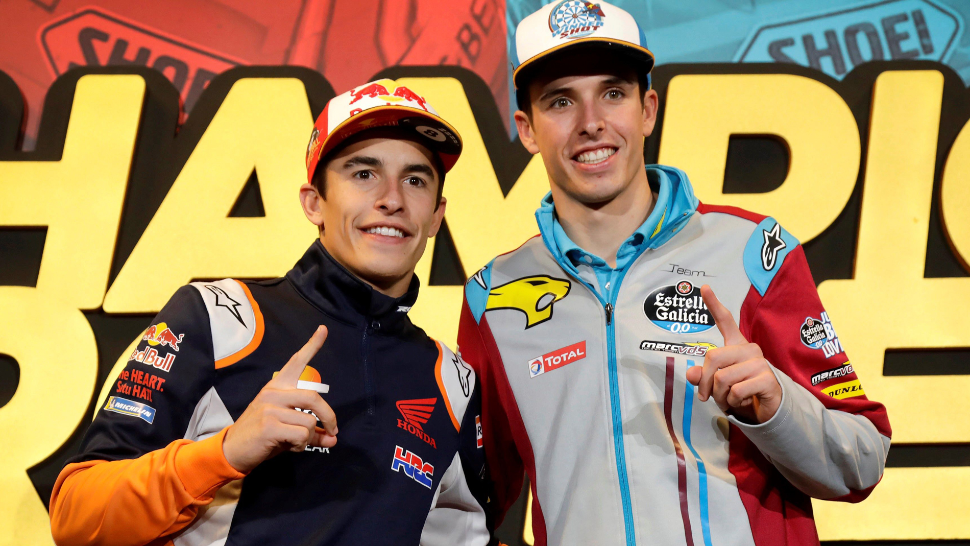 Los márquez celebran su doblete familiar en cheste