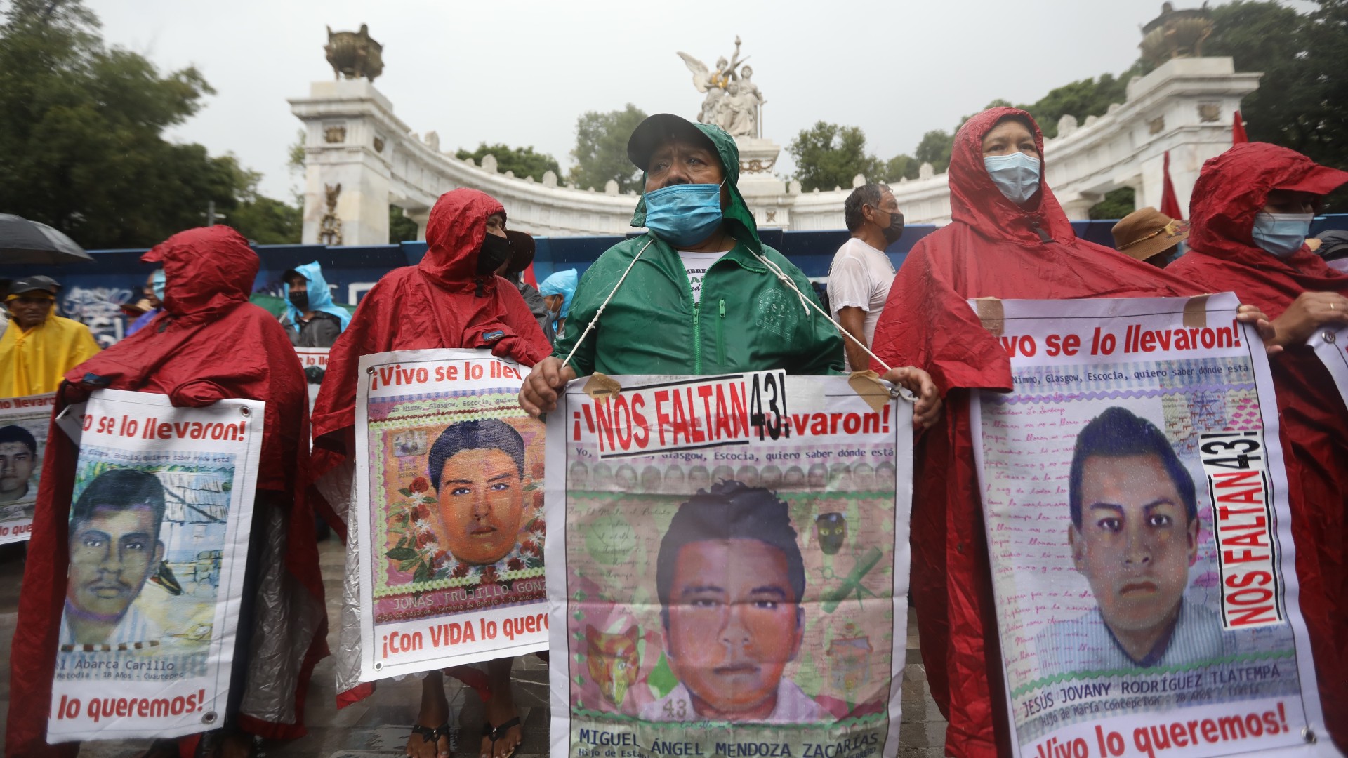 Ayotzinapa: Un coronel ordenó matar a seis de los estudiantes días ...