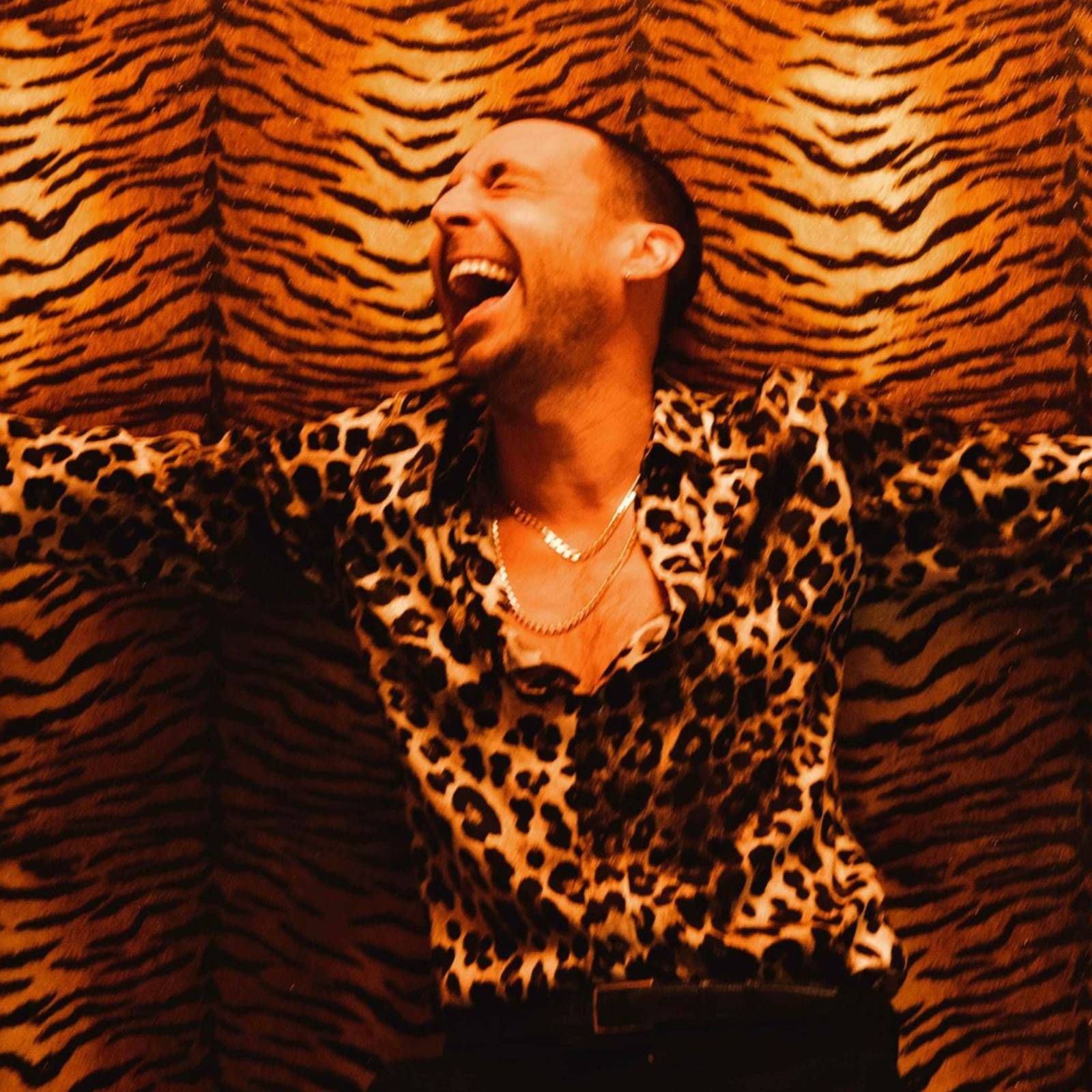 Bandeja de entrada - Miles Kane nos presenta 'Sunlight In The Shadows' - 10/11/25 Bandeja de entrada - Miles Kane nos presenta 'Sunlight In The Shadows' - 10/11/25