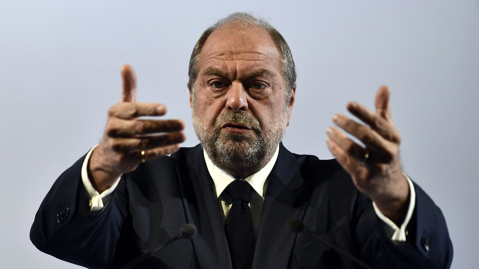 El ministro de Justicia francés irá a juicio por presunto conflicto de ...