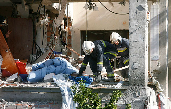 Un Muerto Y Dos Heridos Graves En Una Explosi N De Gas En Una Vivienda