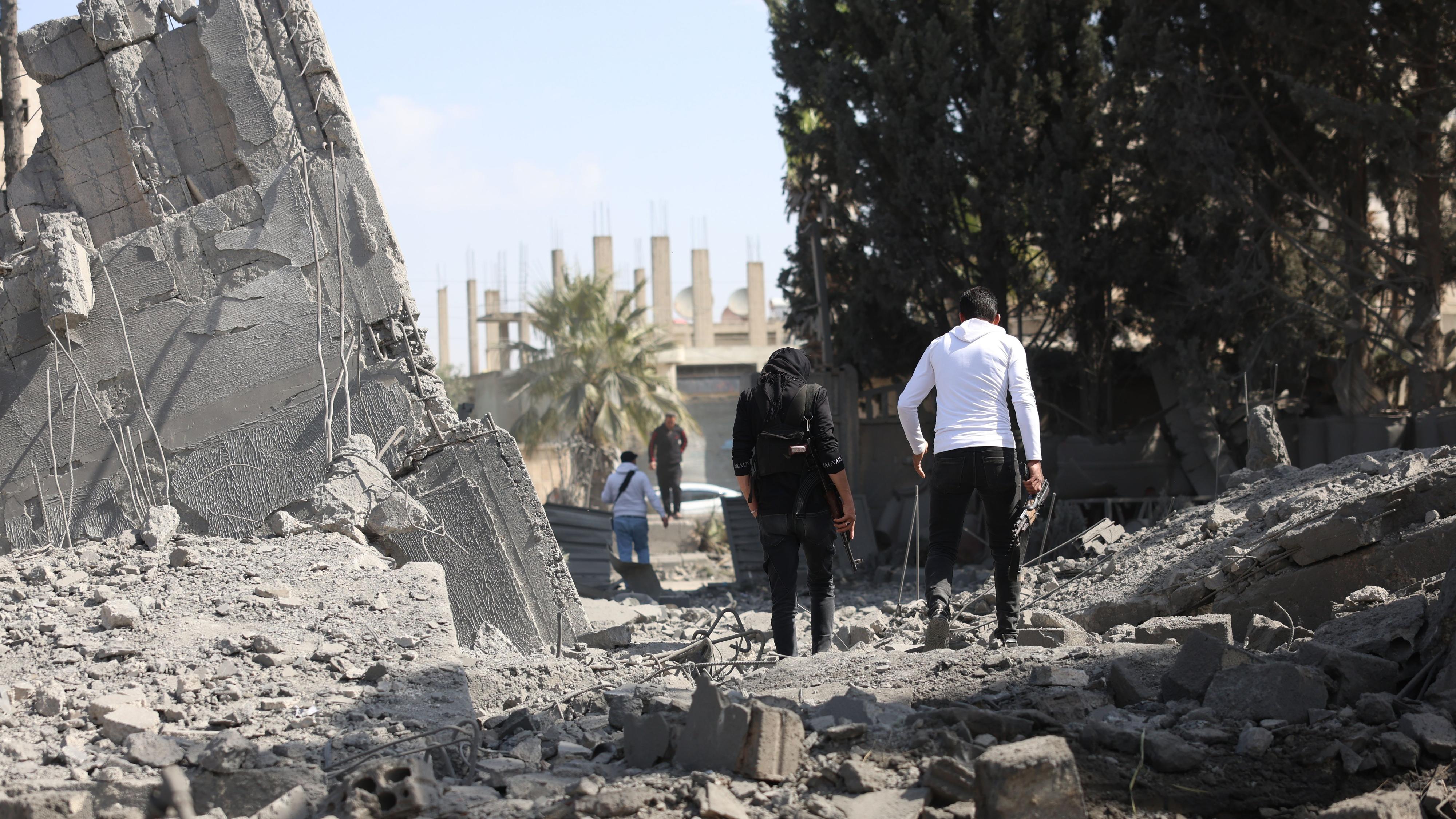 Al menos cinco muertos tras bombardeos israelíes en el sur de Siria