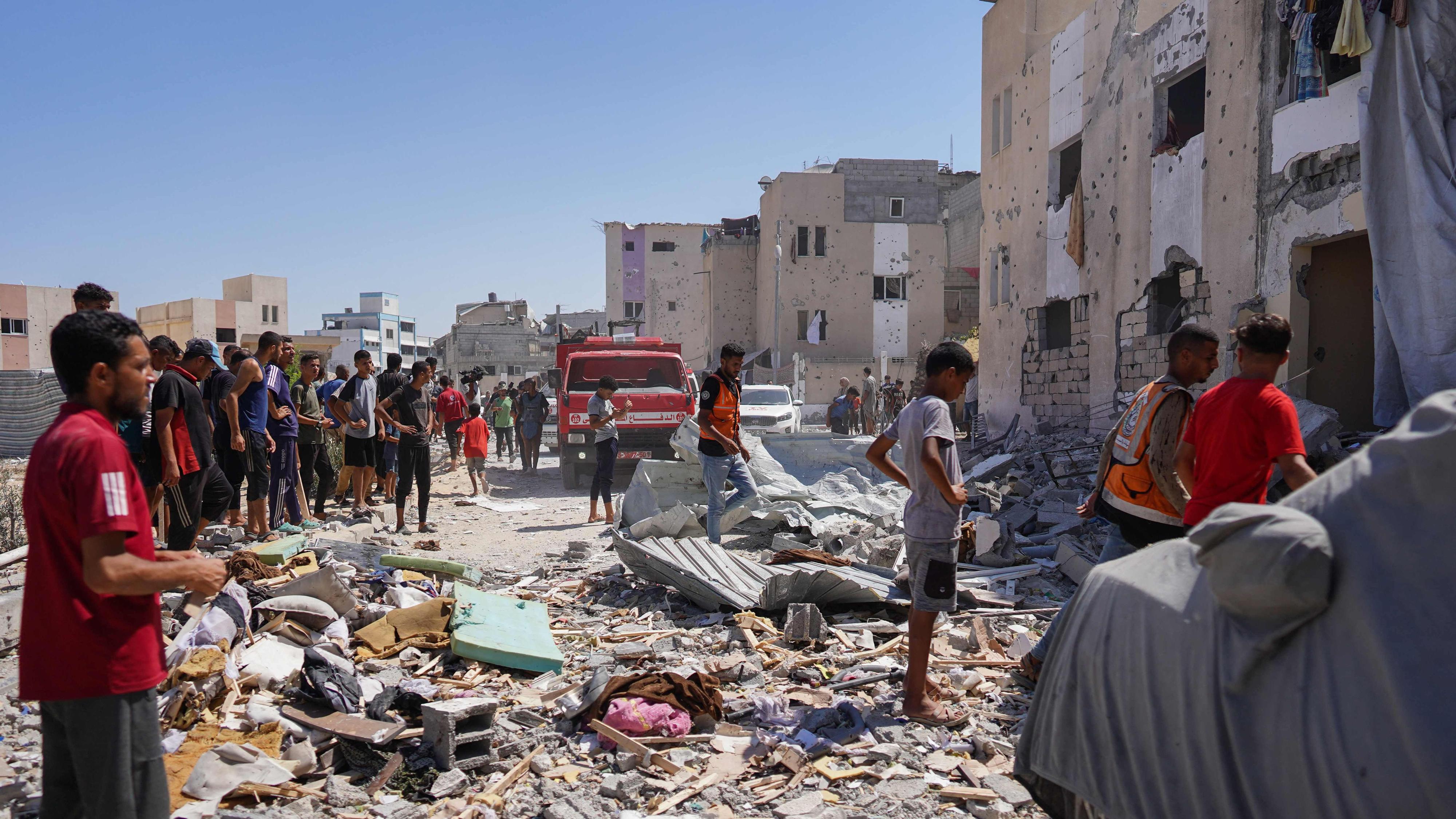 Al menos 40 muertos durante una noche de ataques sobre Gaza
