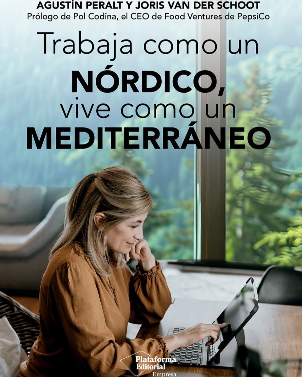 En un mundo feliz en Radio 5 - Agustín Peralt: "Trabaja como un nórdico, vive como un mediterráneo" - 22/08/26 episode artwork