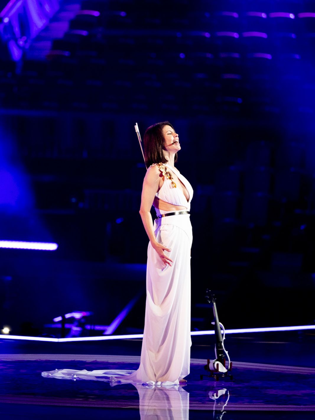 Natalia Barbu representa a Moldavia en Eurovisión 2024 con la canción "In The Middle" Natalia Barbu representa a Moldavia en Eurovisión 2024 con la canción "In The Middle"