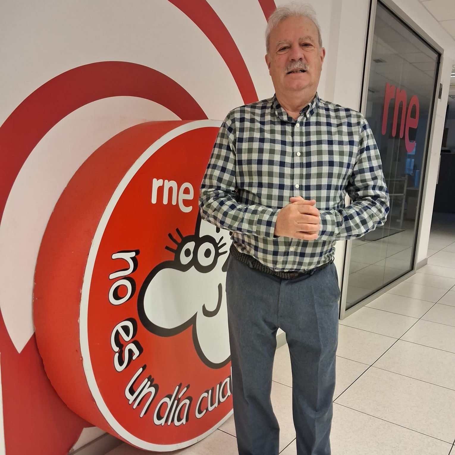 No es un día cualquiera - Comunica, que algo queda con Manuel Campo Vidal