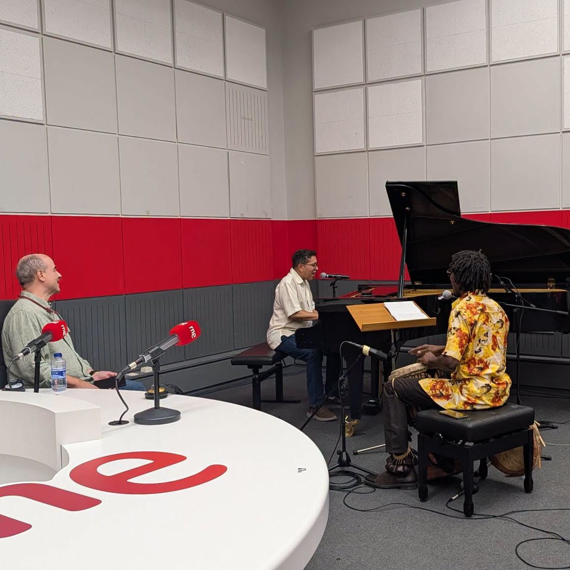 No es un día cualquiera - Pepe Rivero y Akinsola Onasanya presentan Yoruba Suite