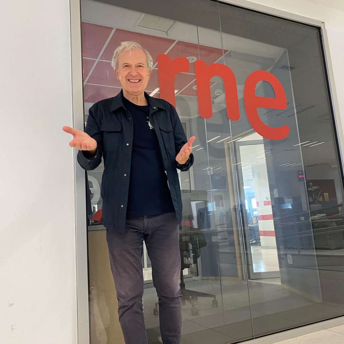 No es un día cualquiera - Verba Volant con Emilio del Río