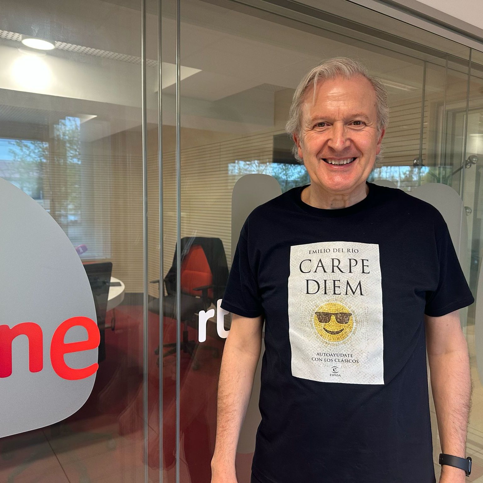 No es un día cualquiera - Verba Volant con Emilio del Río