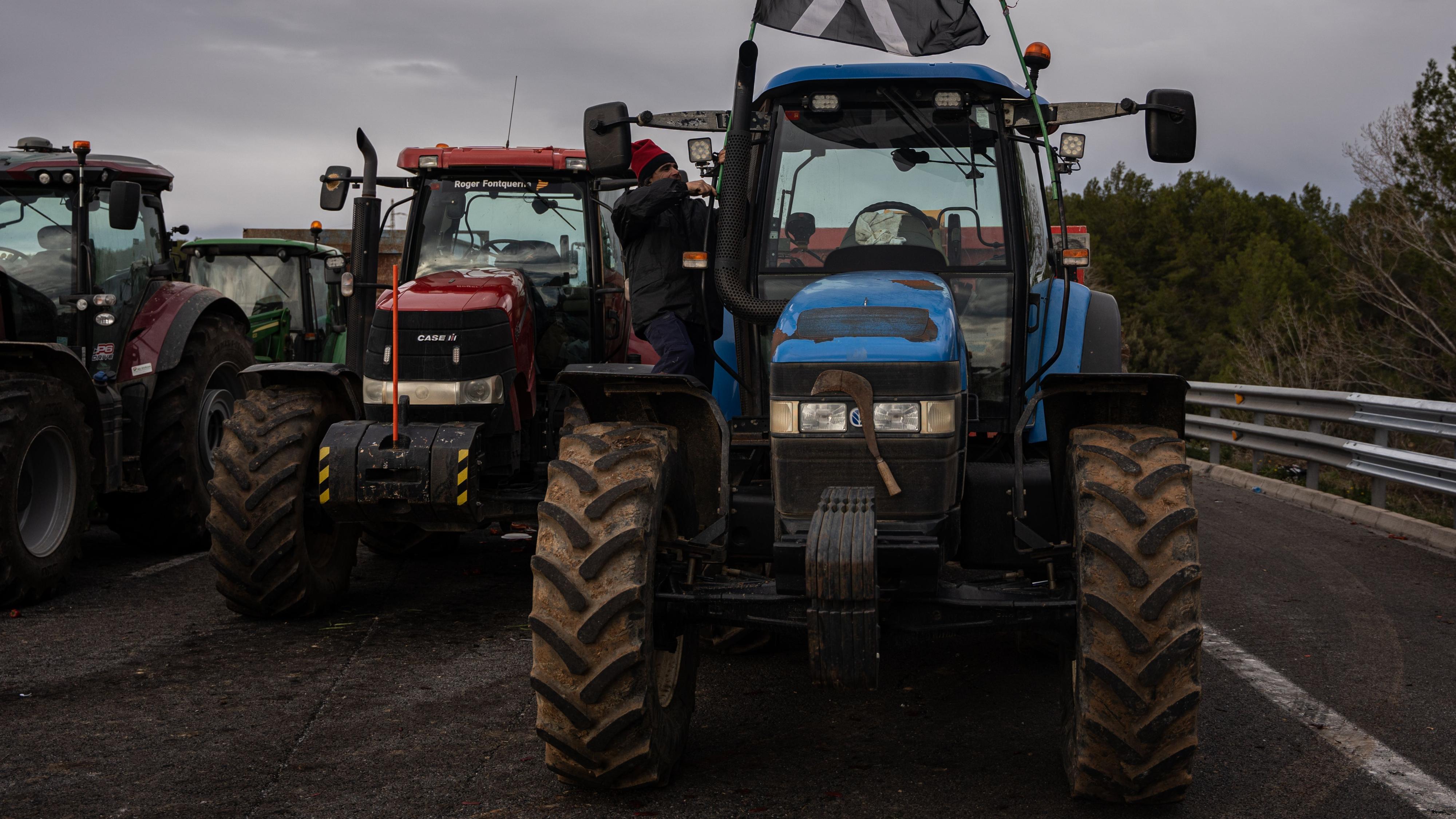 Restrictions à la frontière avec la France en raison des protestations des agriculteurs