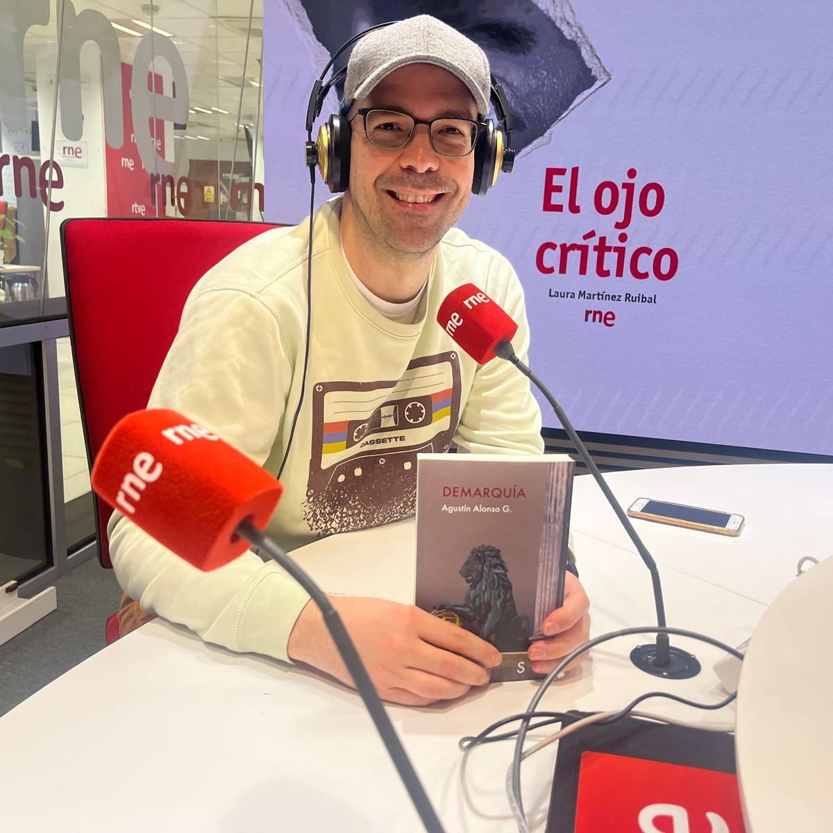 El ojo crítico - Agustín Alonso G. nos presenta su 'Demarquía'