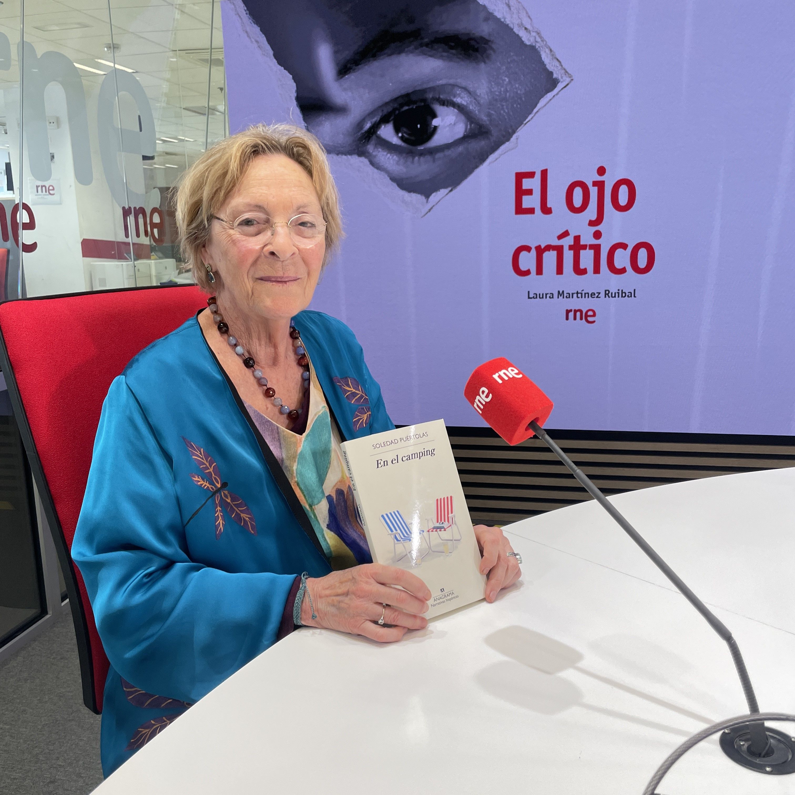 El ojo crítico - 'En el camping', reflexionando sobre la vida con Soledad Puértolas