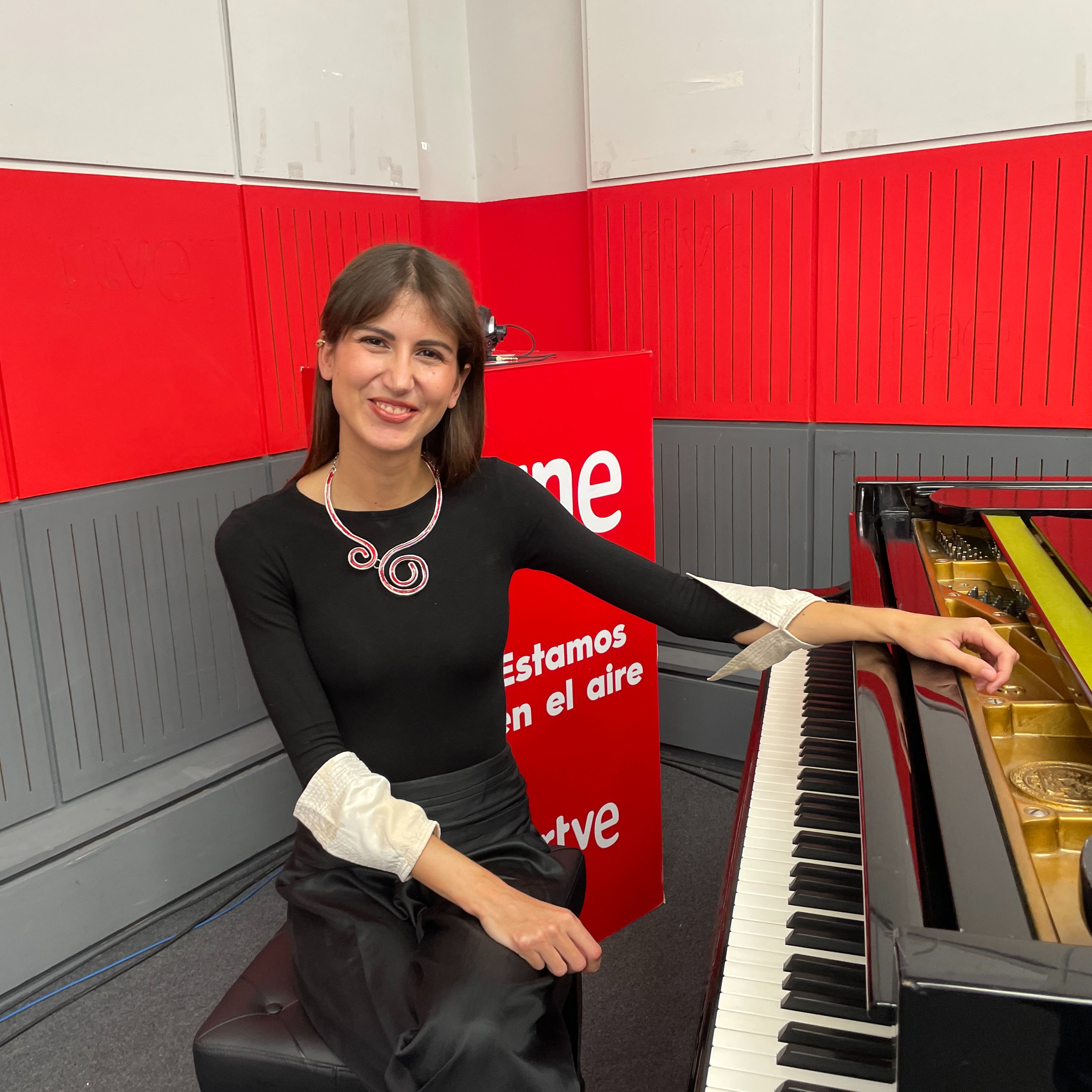 El ojo crítico - Al son del piano de Susana Gómez-Vázquez