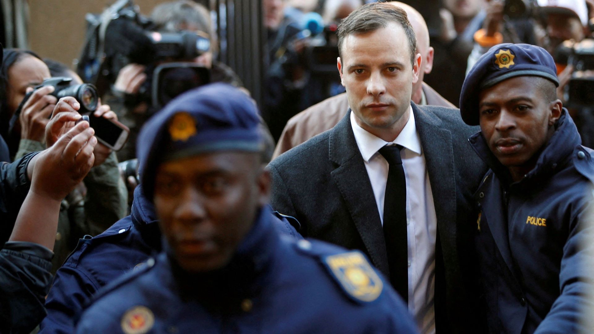 Oscar Pistorius En Libertad Condicional Tras Una Década En Prisión