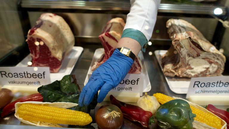 El parlamento europeo propone cambiar el etiquetado de alimentos para evitar su desperdicio