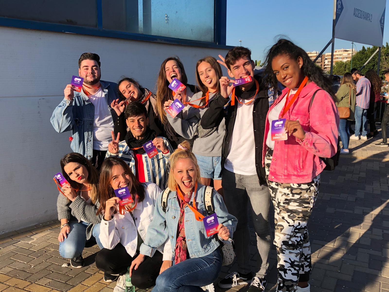 Los 'pases directos' tienen el privilegio de ser los primeros de la cola Primer grupo de pases directos en la Fase 1 del casting OT 2020 en Málaga