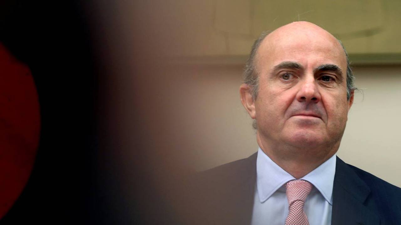Pastor convoca el pleno para que de guindos explique el caso soria pero el ministro no comparecerá