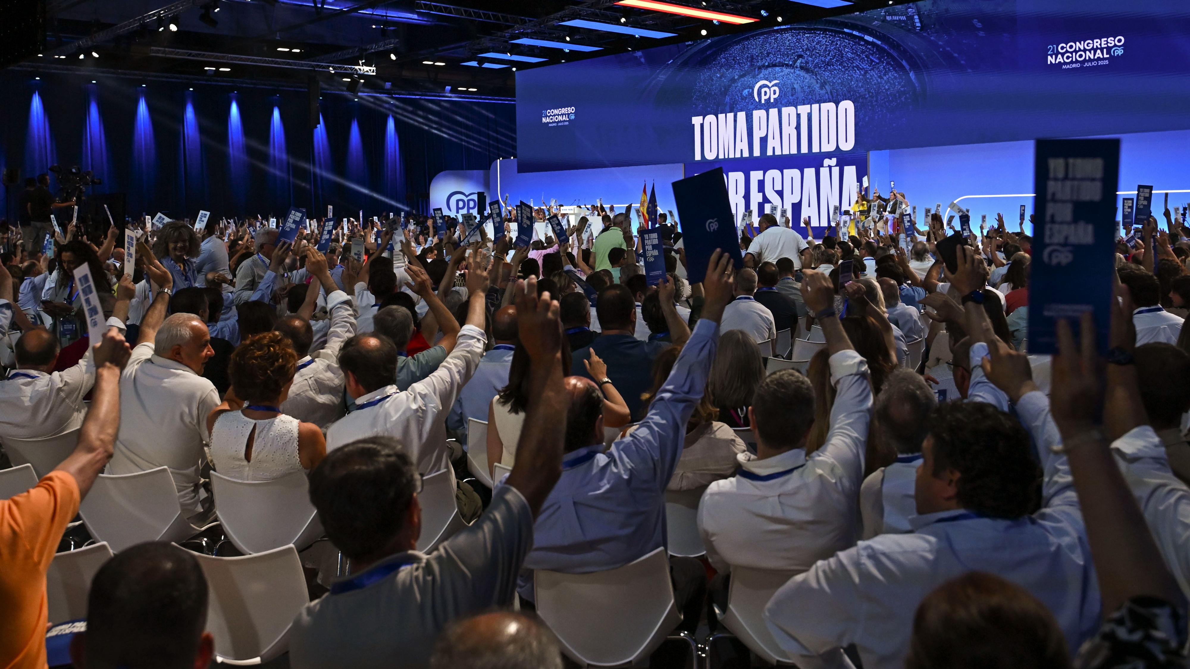 El PP marca su hoja de ruta política en la nueva ponencia