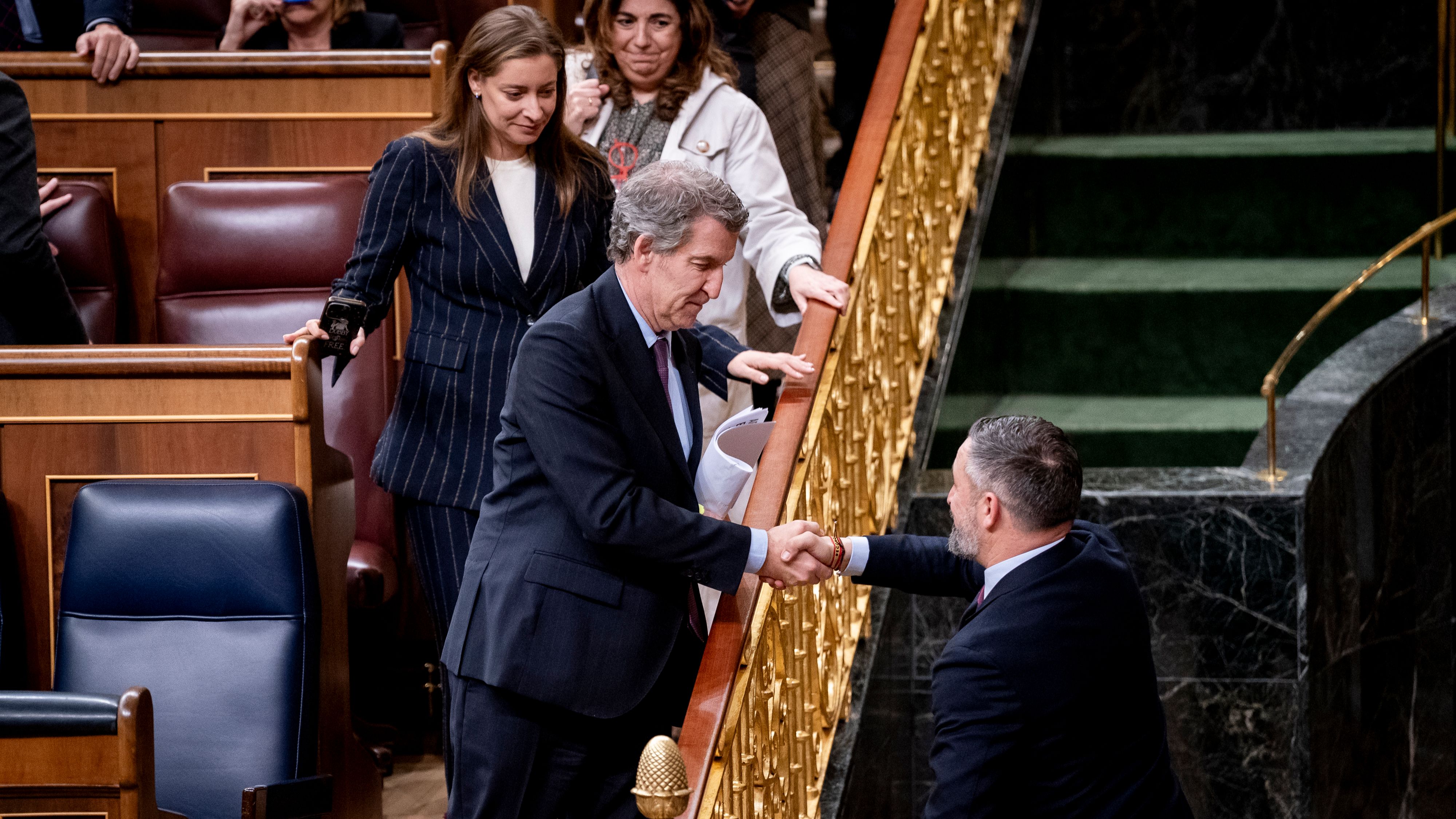 El PP urge a Vox a cerrar un acuerdo para la investidura de Guardiola