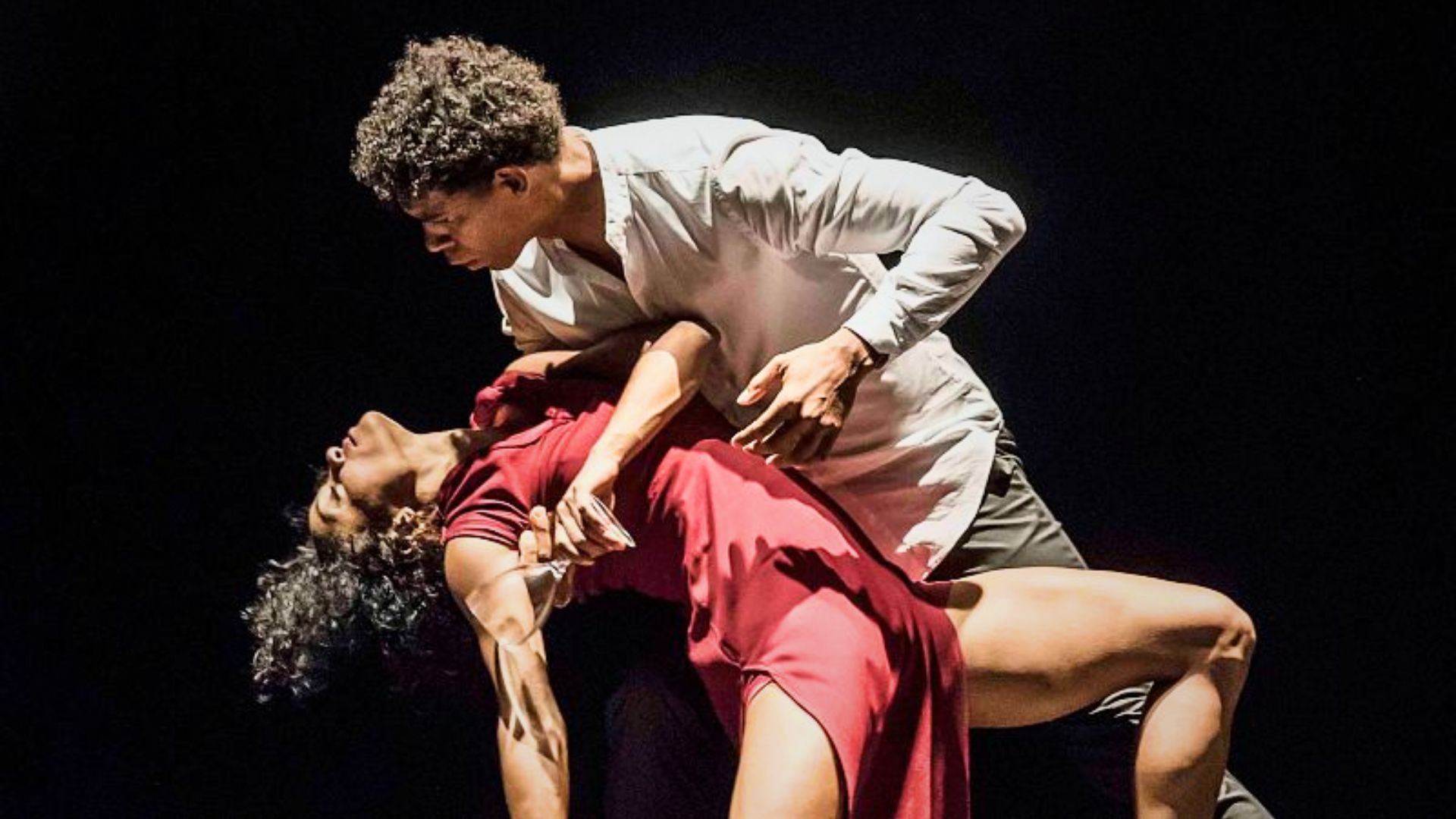 La dansa a Catalunya: precarietat i ingressos molt baixos per als artistes