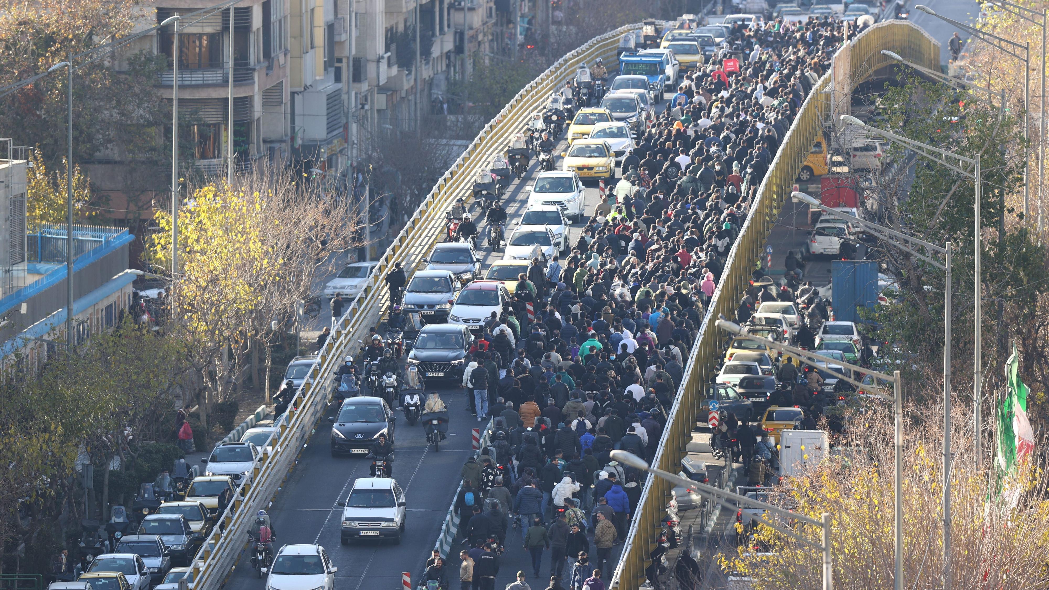 Se inician las protestas en Teher&aacute;n