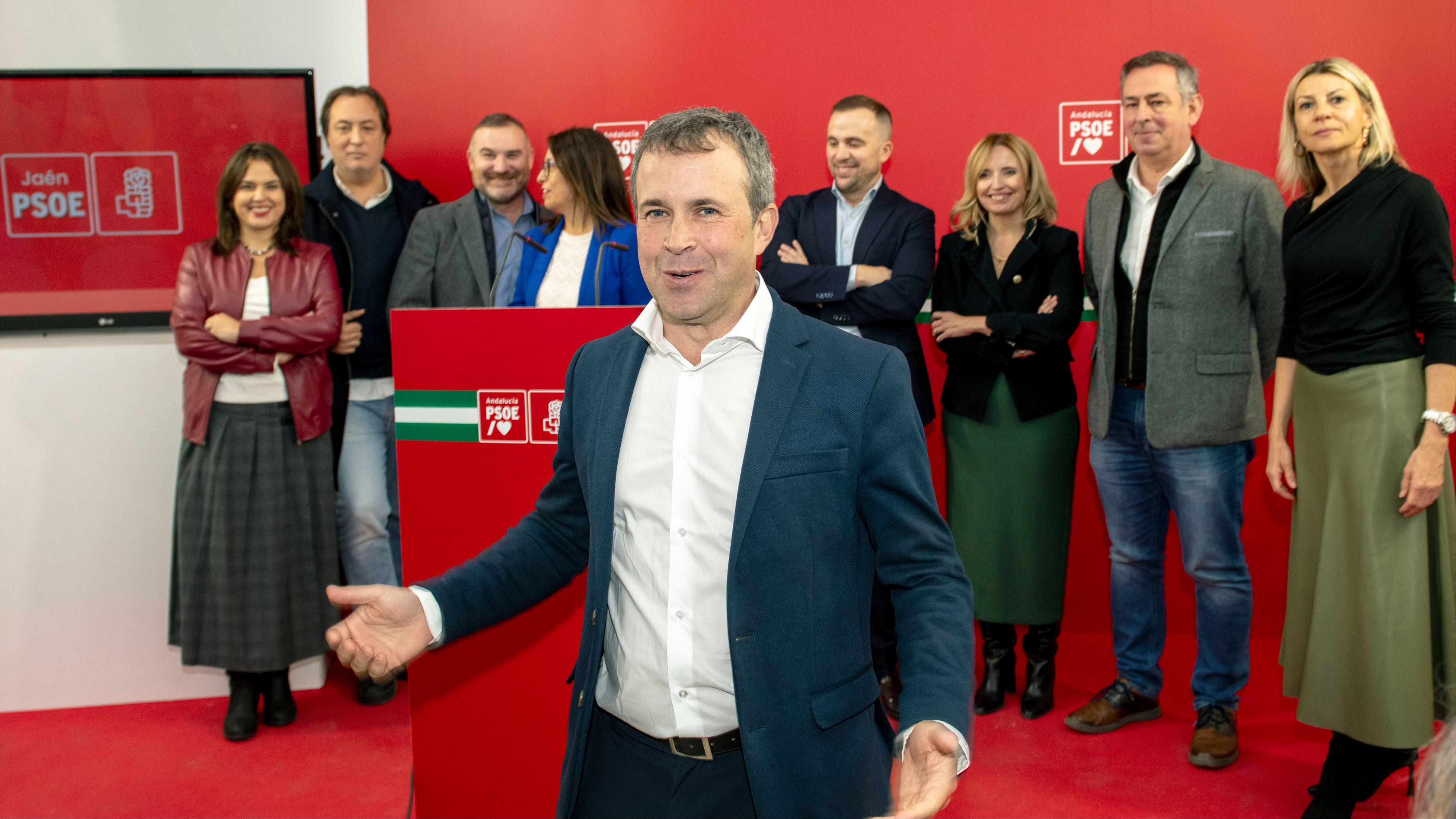 El PSOE recupera la alcaldía de Jaén en una moción de censura contra el PP