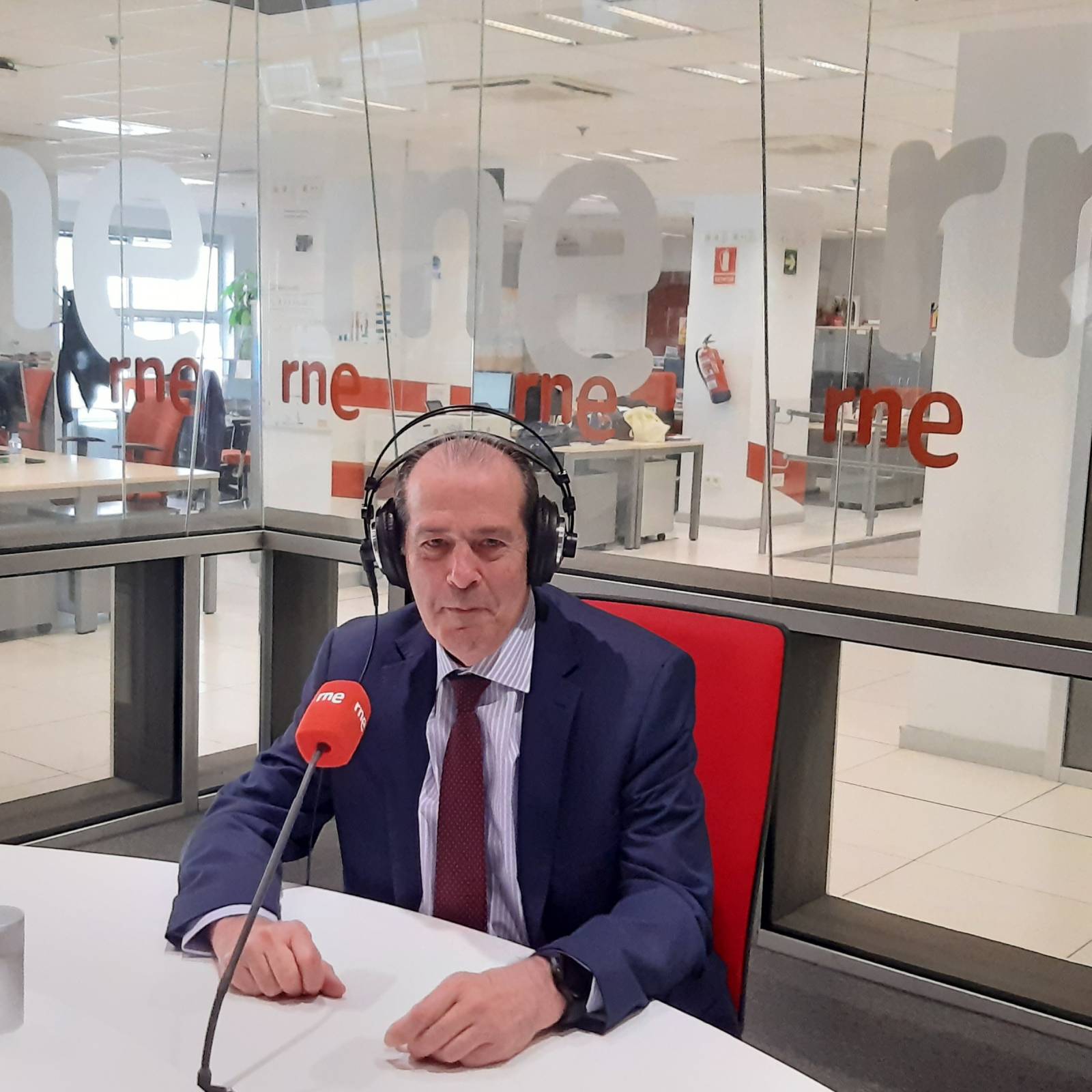 Radar 3.0 en Radio 5 - El vértigo de reinventarse tras colgar el uniforme - 09/04/23