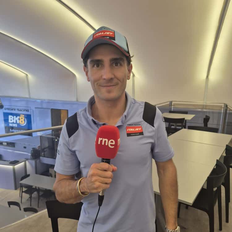 Radiogaceta de los deportes - Albert Arenas: "La idea es llegar cuanto antes a Superbikes" Radiogaceta de los deportes - Albert Arenas: "La idea es llegar cuanto antes a Superbikes"