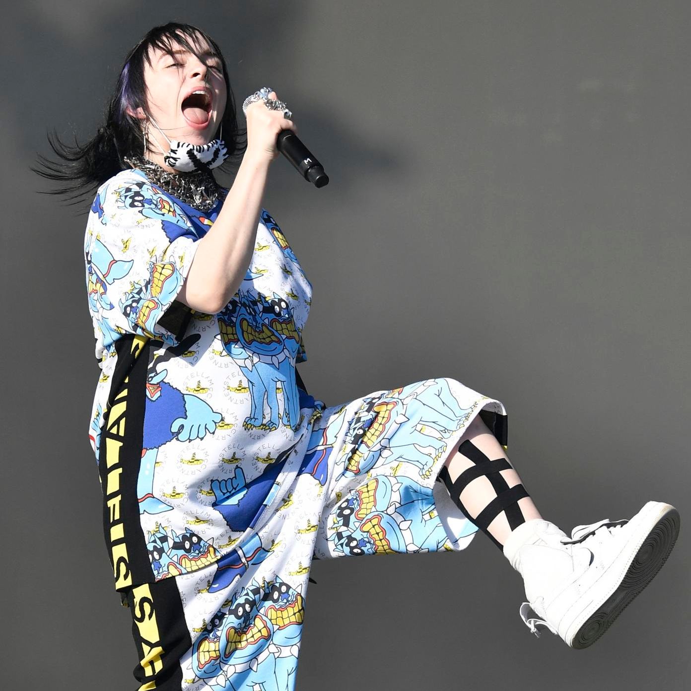 Rebobinando - Billie Eilish, "Bad Guy" - 04/06/26 episode artwork