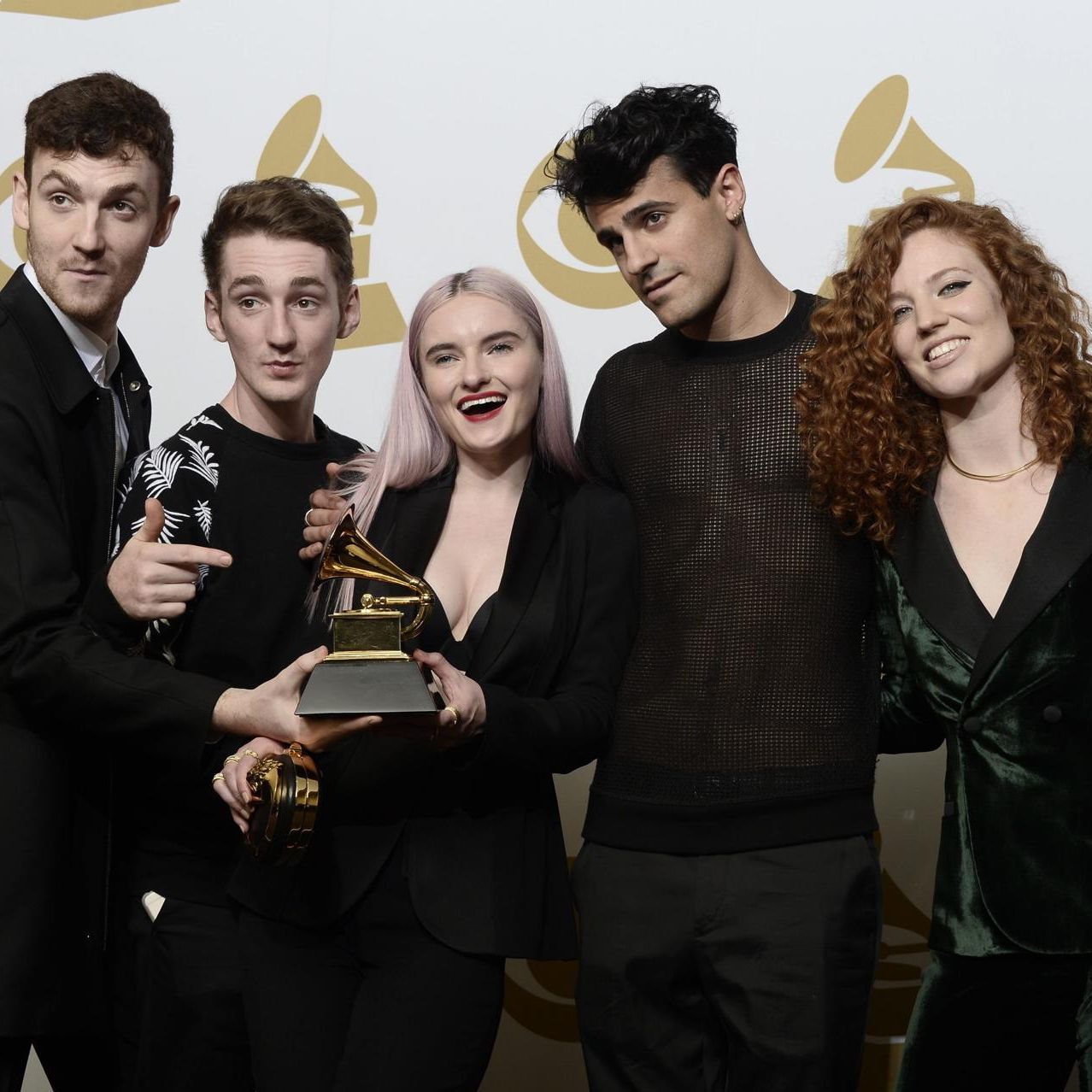 Rebobinando - Clean Bandit ft. Jess Glynne, "Rather Be" - 03/06/26 episode artwork