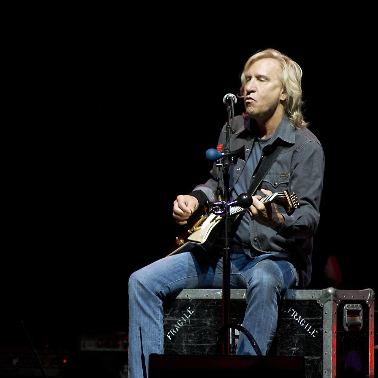 Rebobinando - Joe Walsh, "One Day at a time" - 27/10/25 Rebobinando - Joe Walsh, "One Day at a time" - 27/10/25