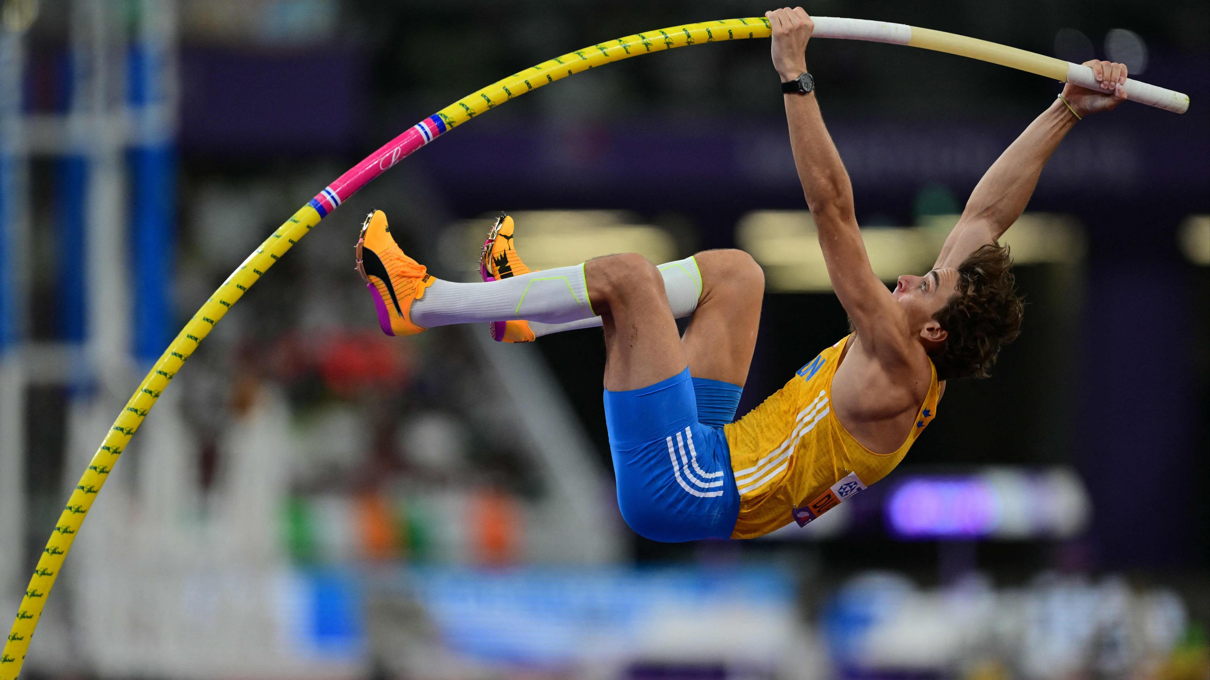 14 saltos de récord del mundo, cuatro en 2025: Duplantis sigue fiel al 'método Bubka'