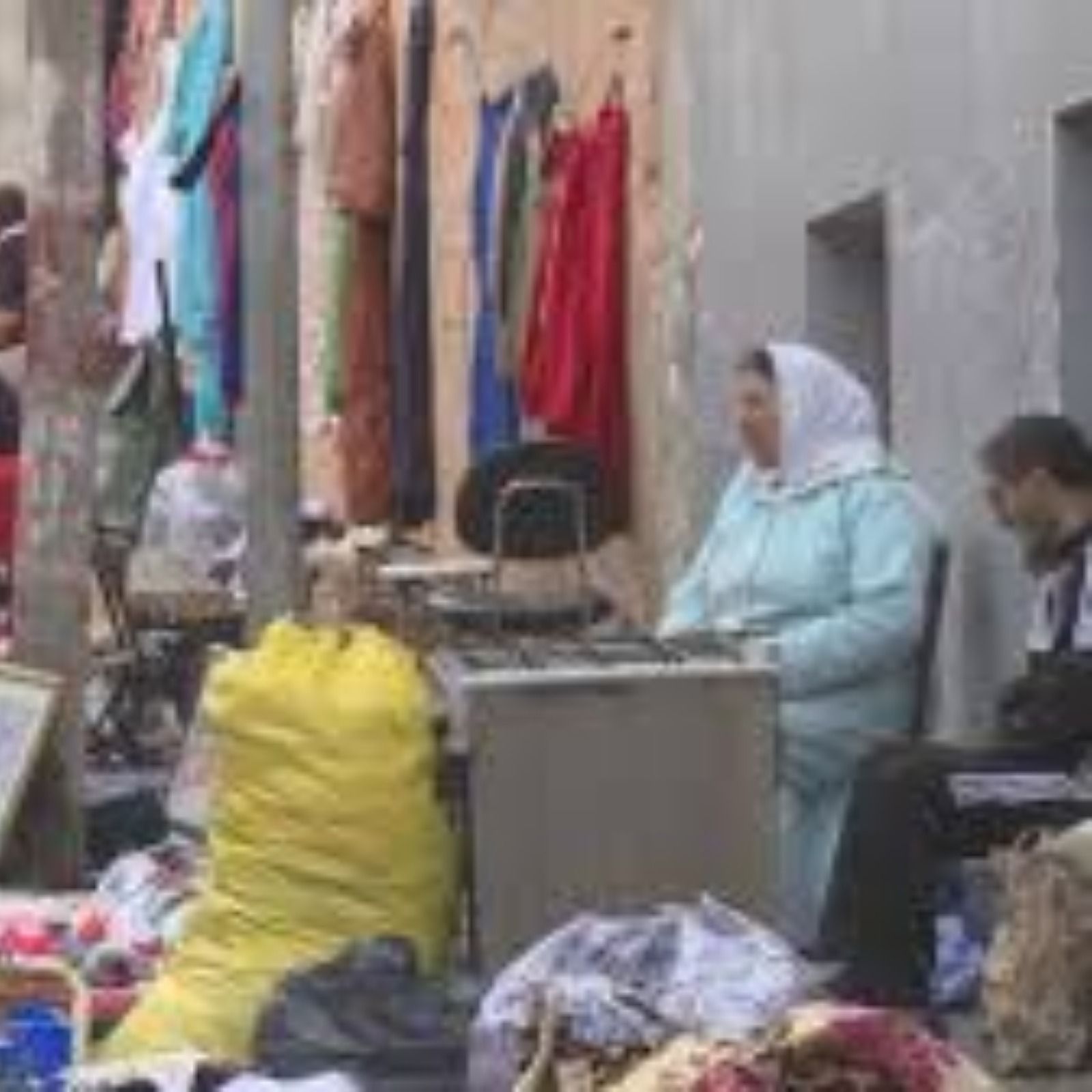 Reportajes Emisoras - Melilla -  La 'yutía': un mercadillo irregular e histórico - 10/06/26
