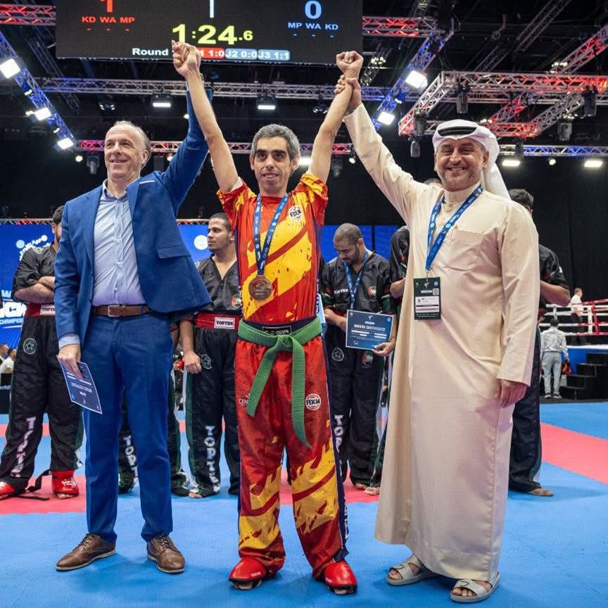 Reportajes Emisoras - La Rioja - Campeón de parakickboxing - 20/01/26