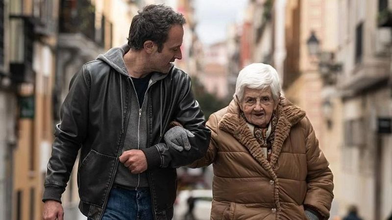 Envellir a casa: la lluita per unes cures dignes al Ripollès