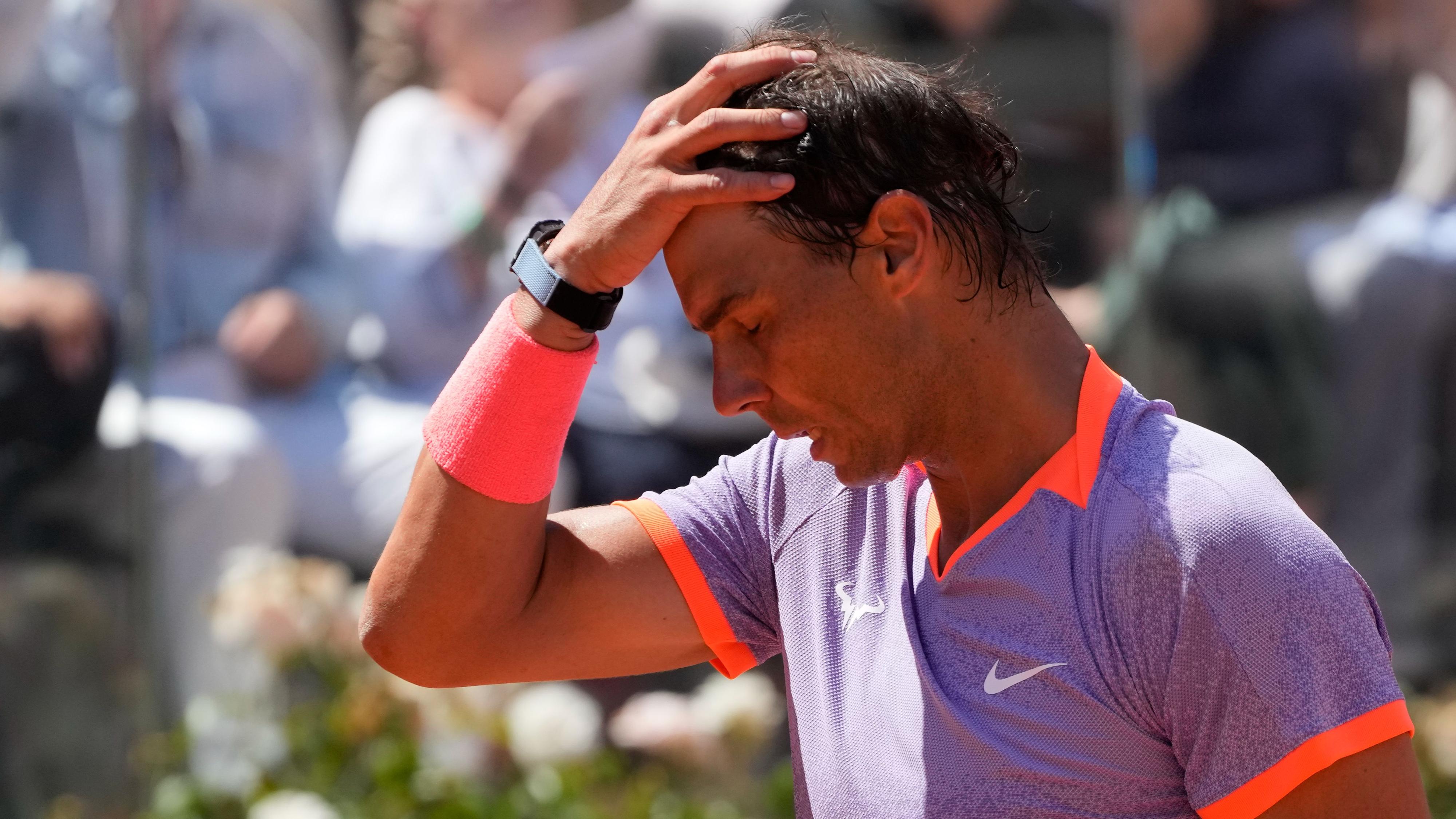 Rolland Garros Rafa Racket Roland Garros 2024: Rafa Nadal siembra dudas sobre su presencia