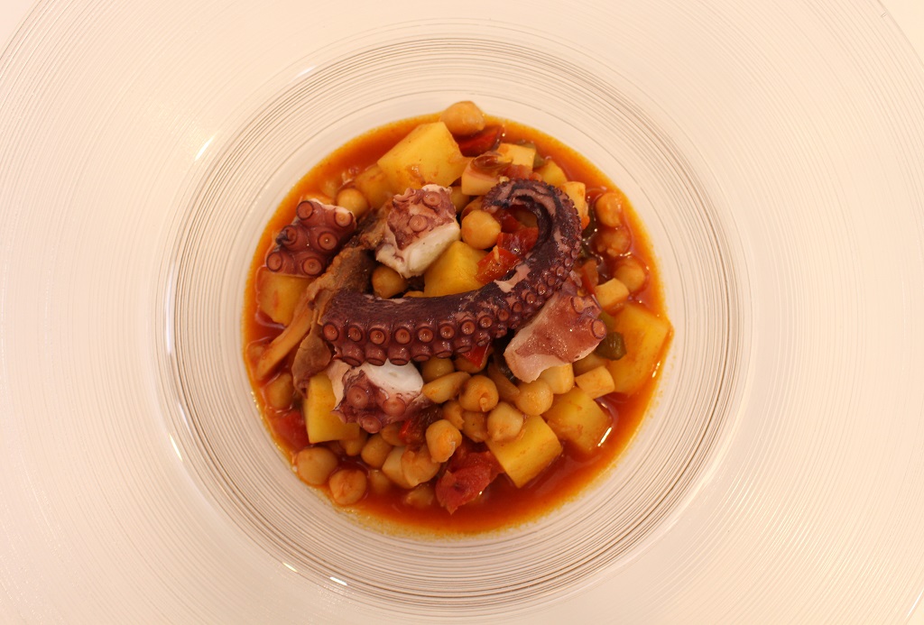 Ropa vieja de pulpo