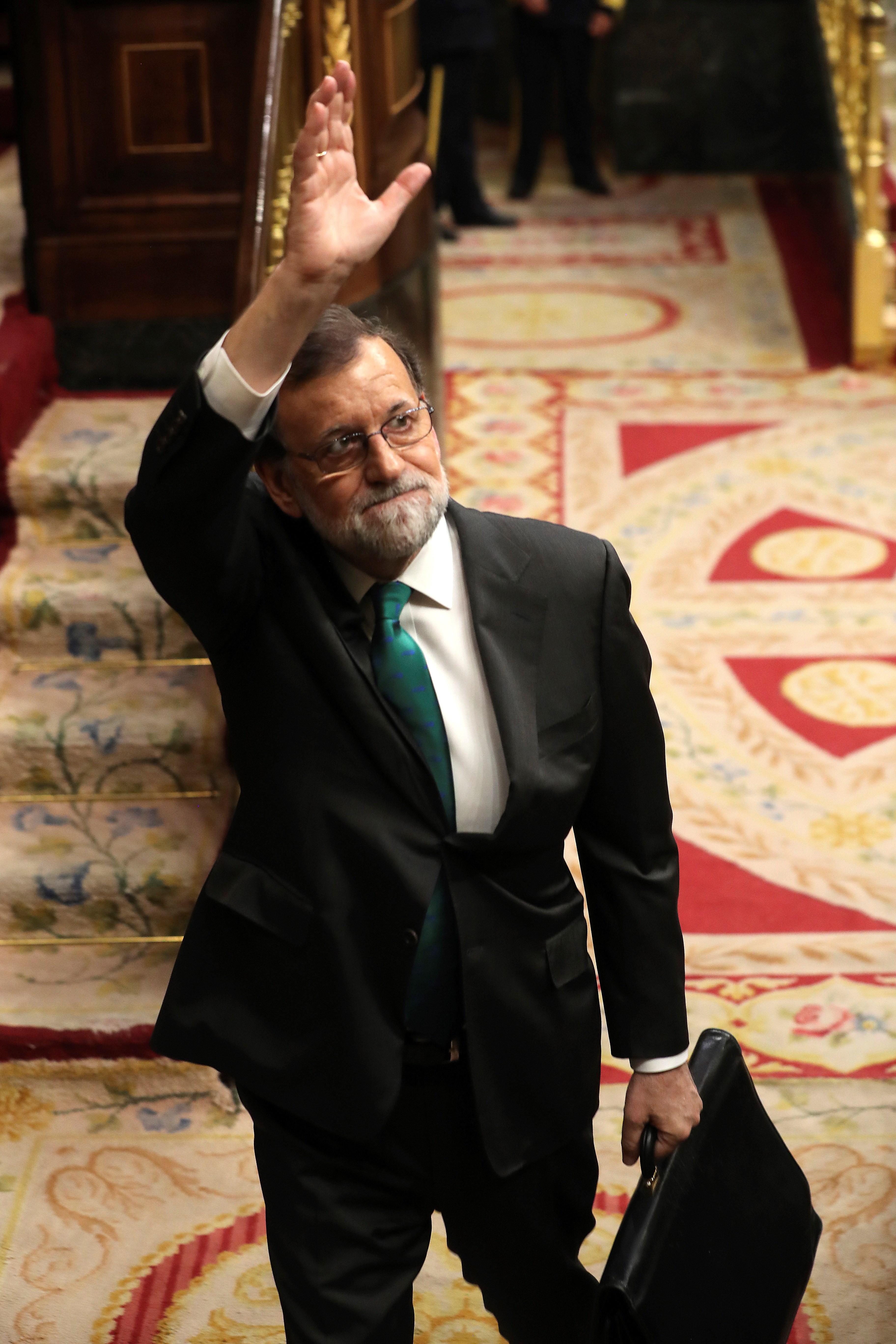 Salida de Mariano Rajoy del Congreso Salida de Mariano Rajoy del Congreso de los Diputados