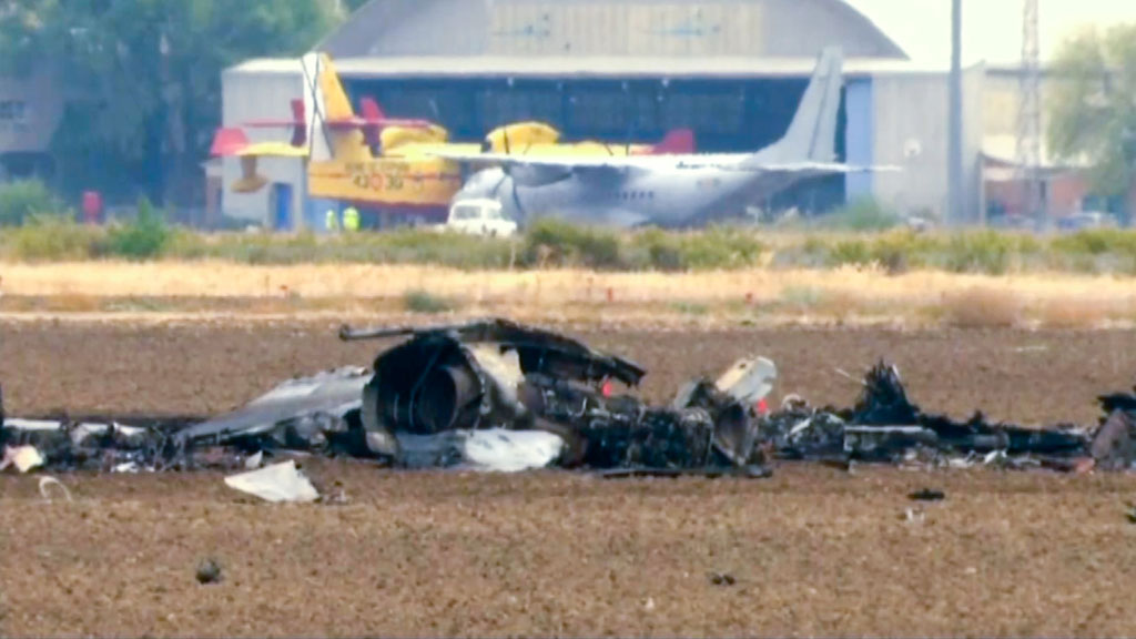 Muere el piloto de un f-18 al estrellarse en la base aérea de torrejón