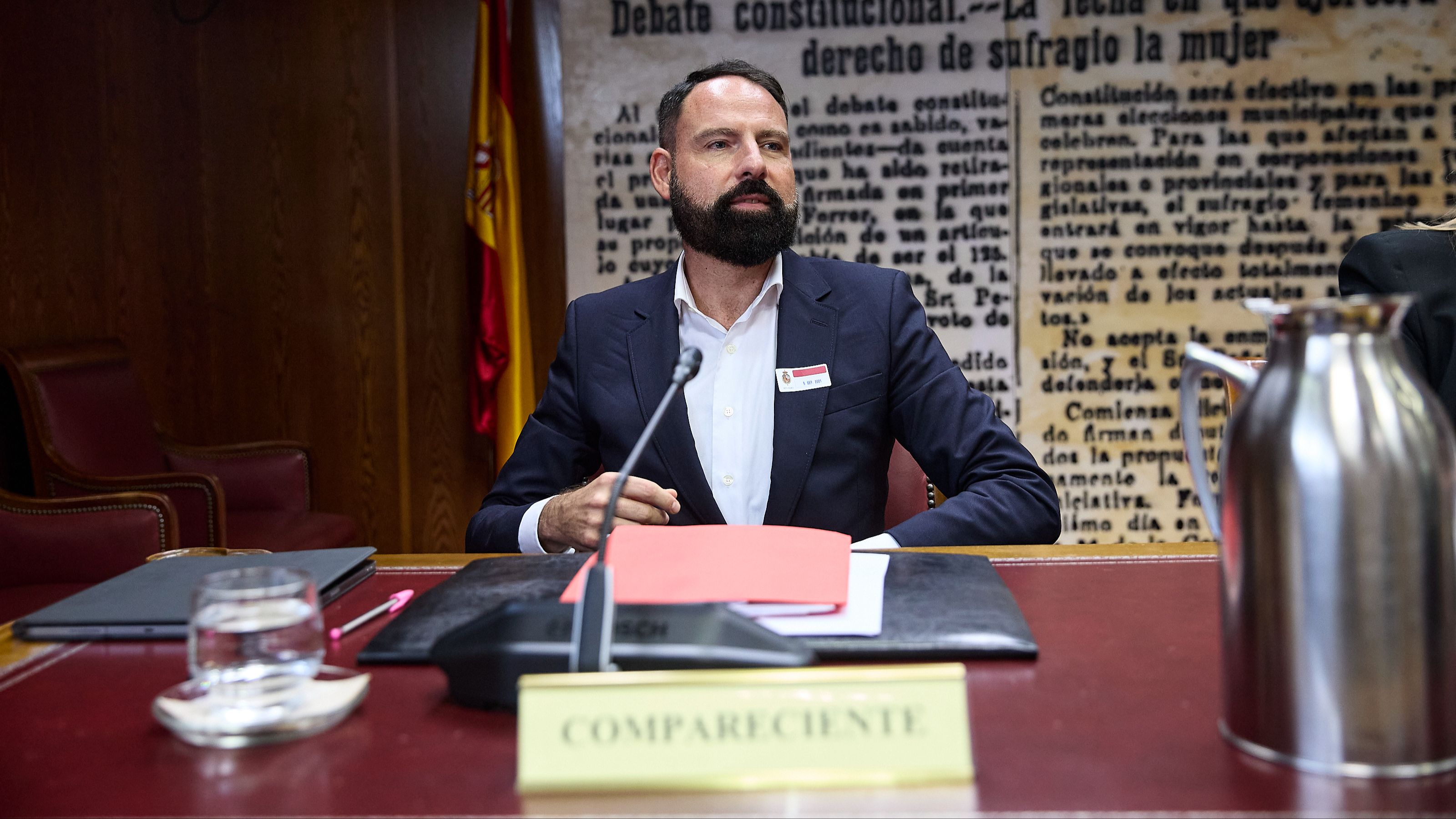 El Senado interroga a los dos últimos gerentes del PSOE, uno de ellos citado como testigo por el caso Koldo