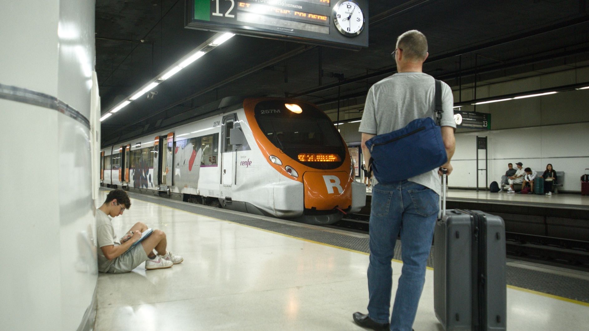 Rodalies sufre retrasos tras desconvocarse la huelga de Renfe y Adif