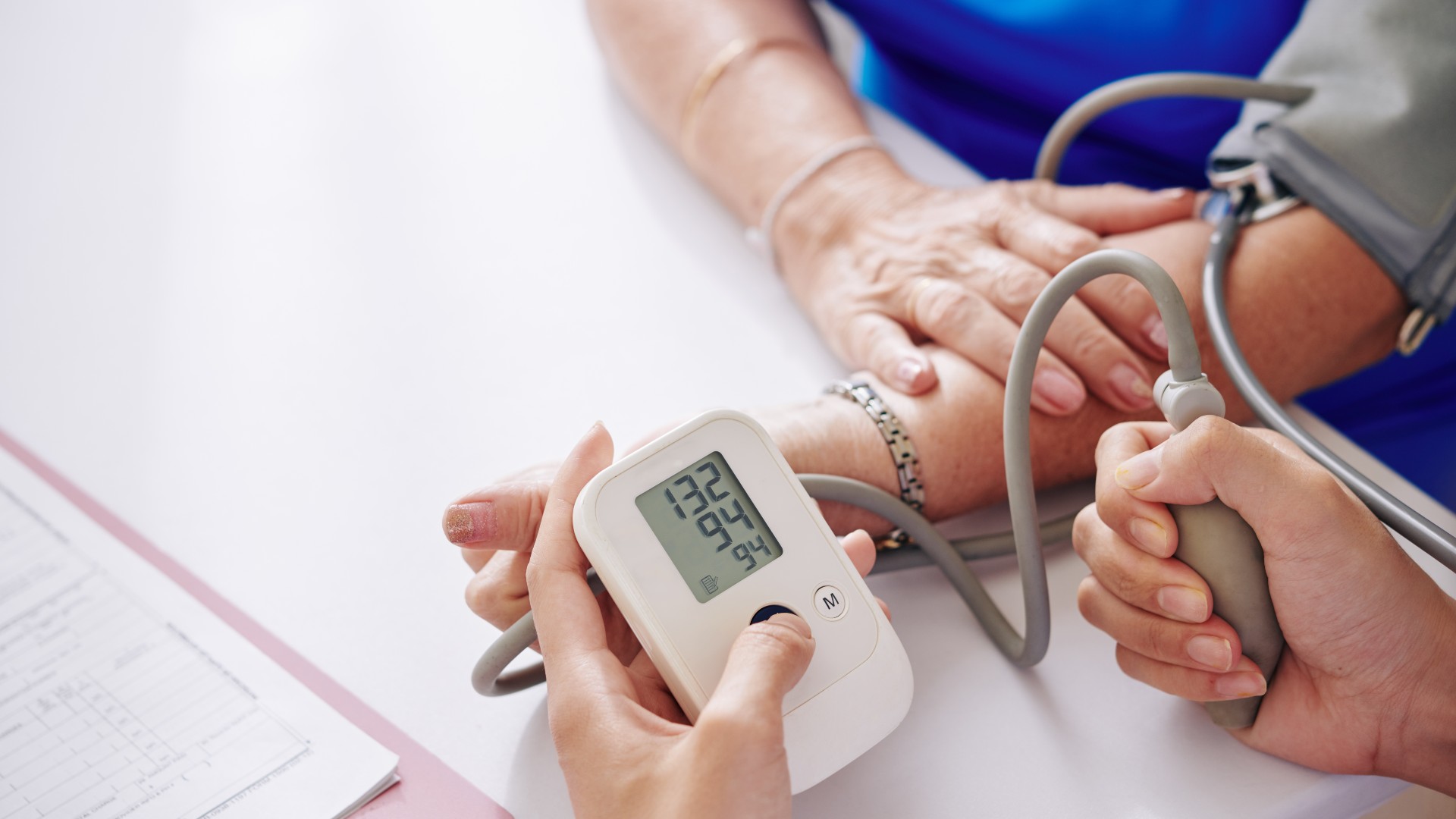 El sesgo de género en las enfermedades cardiovasculares o cómo un infarto no avisa igual a hombres y mujeres