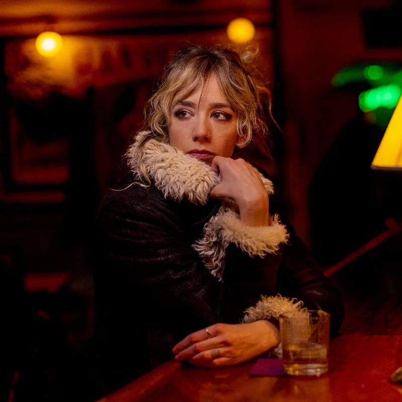 Sin rodeos - Juana Everett se cobra cuentas pendientes en su nuevo álbum - 23/10/25