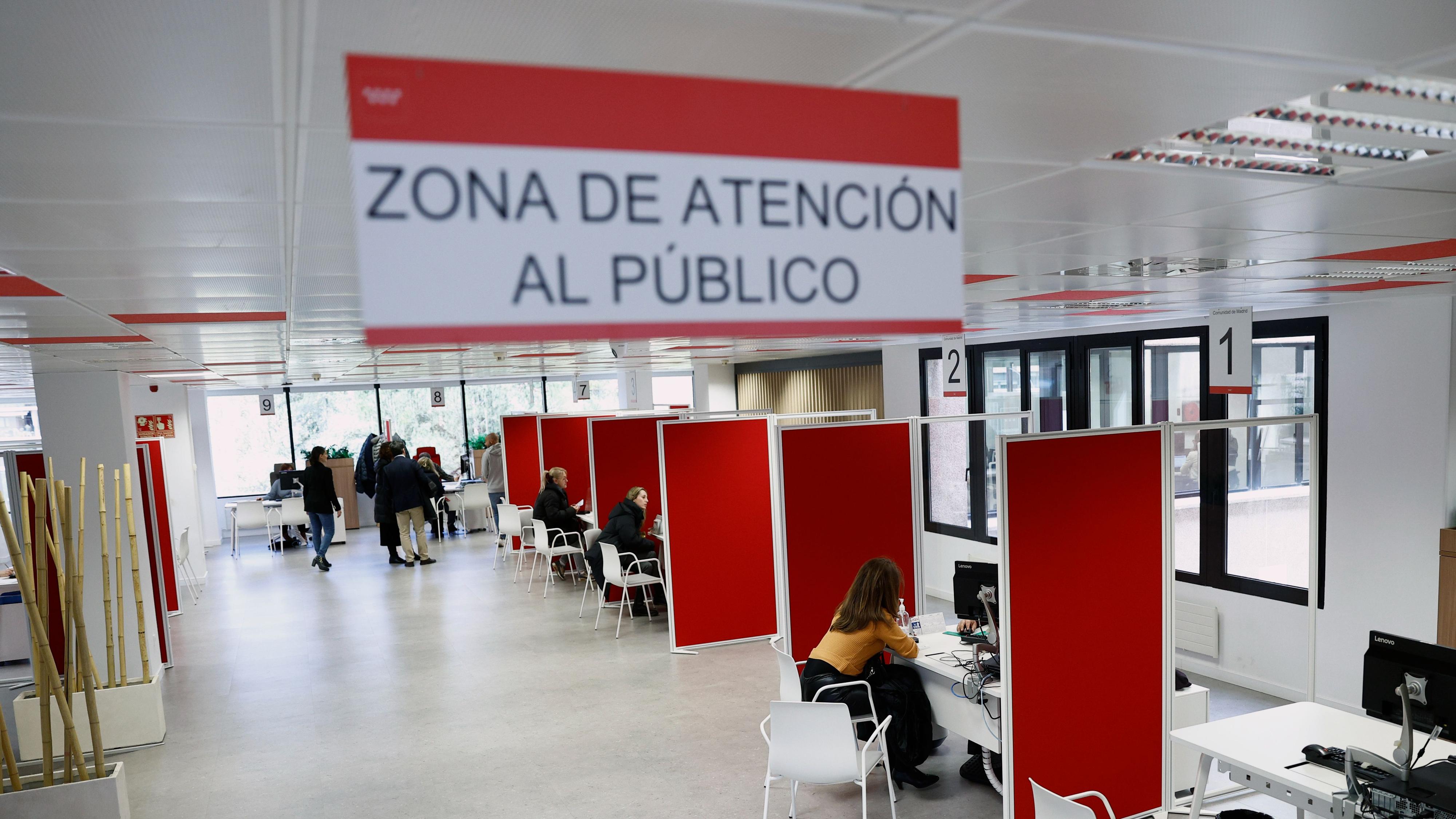 El Gobierno aprobará el martes la subida salarial del 2% a los funcionarios